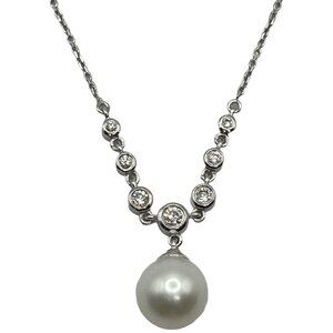 14k White Gold w Cultured Freshwater Pearl & .12ctw Diamond Bezel Set Necklace